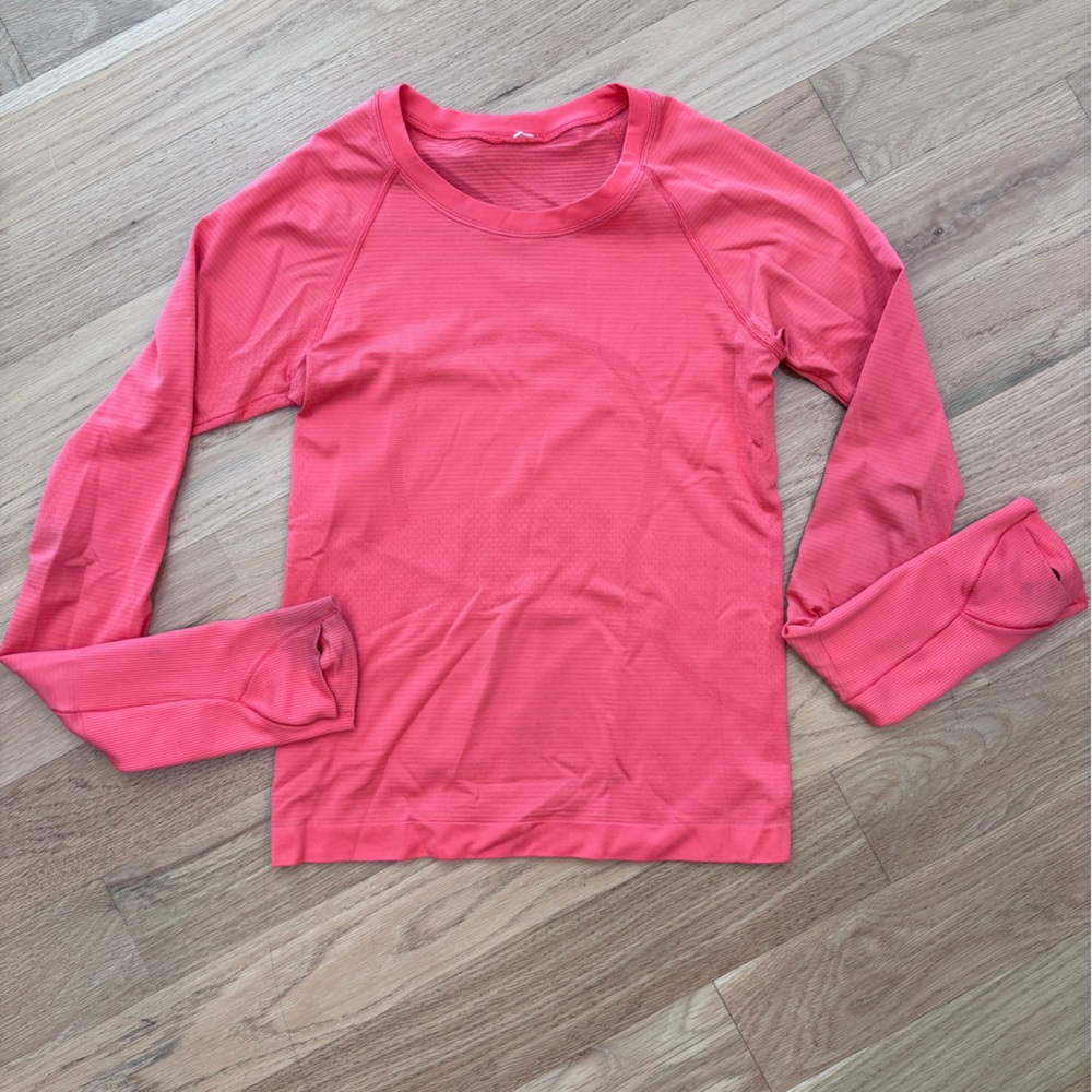 Lululemon Swiftly Tech Long Sleeve